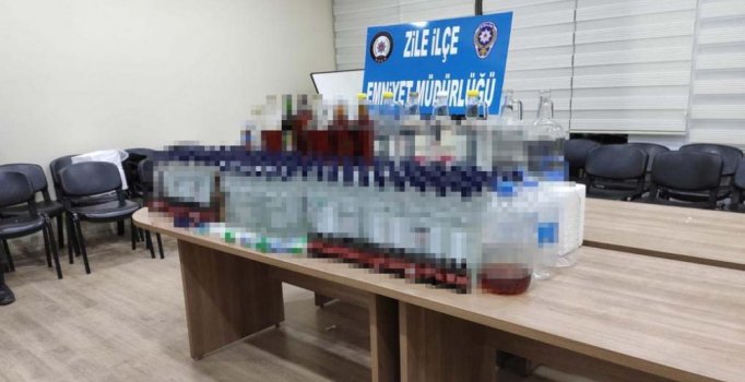 Zile'de sahte içki operasyonu