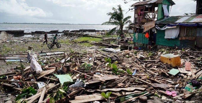 Filipinler'de Ursula bilançosu ağırlaşıyor: Ölü sayısı 41'e çıktı