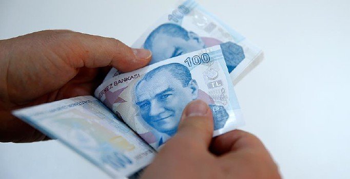 Emeklilerden 'intibak' talebi: 300 liralık fark ödensin