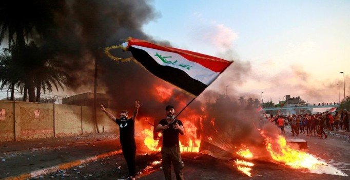 Irak'ta petrole 'eylem' arası | İlk kez üretim askıya alındı