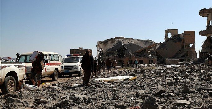 Husiler, askeri mezuniyet törenini hedef aldı: Çok sayıda ölü ve yaralı var