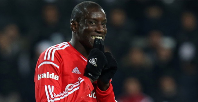 Beşiktaş'a dönmek isteyen Demba Ba hakkında Şenol Güneş ne düşünüyor?
