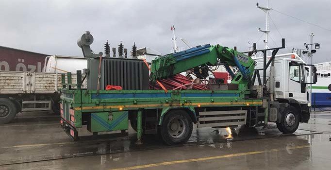 Marmara Adası'na 5 jeneratör ve 4 trafo gönderildi