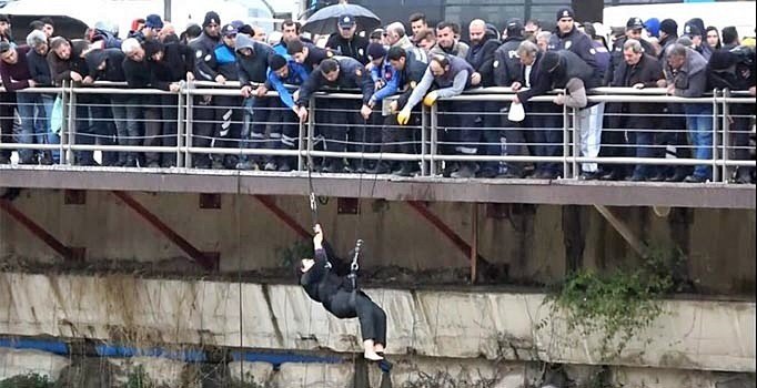 Asi Nehri'nde intihar girişiminde bulunan kadın baygın halde kurtarıldı