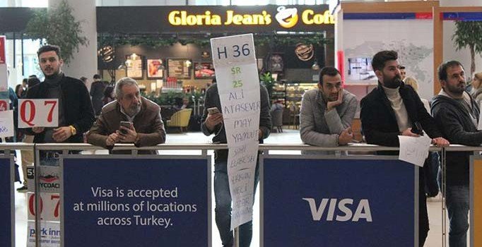 İstanbul Havalimanı'nda pankartla yolcu karşılama ücretli olacak