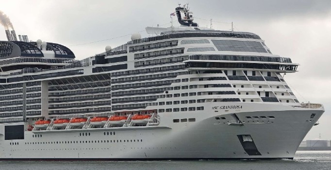 Fırtınalar, denizlerde daha riskli oluyor