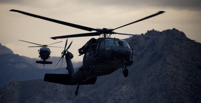 Tayvan'da Genelkurmay Başkanı'nın içinde olduğu helikopter düştü