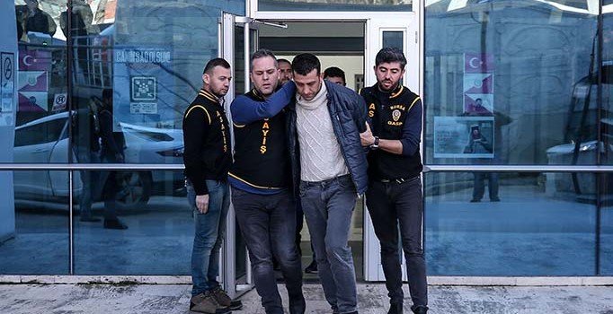 Banka soygununu yasa dışı bahis borcu nedeniyle yapmış