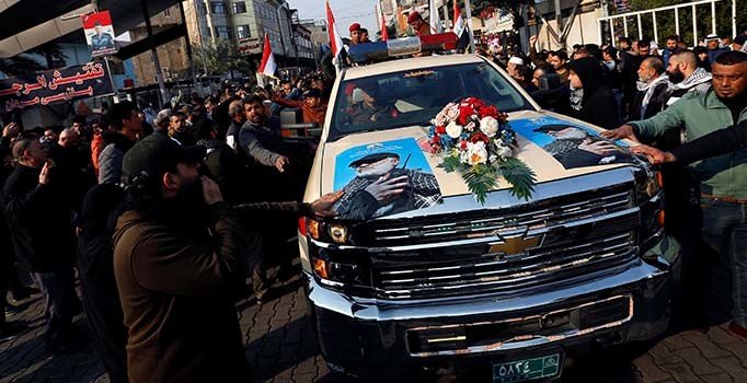 Kasım Süleymani için ilk tören Bağdat'ta