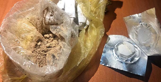 Diyarbakır'da ağzında eroin saklayan şüpheli yakalandı