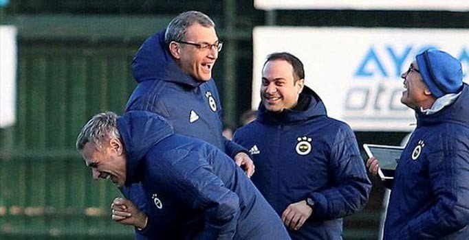 Comolli yeni sol bek için prensip anlaşmasına vardı