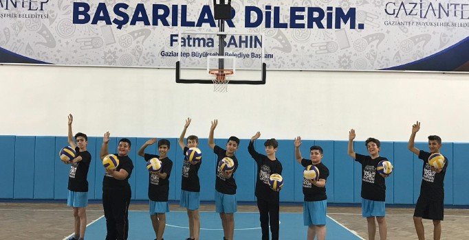 Aktif çocuklara spor okulu