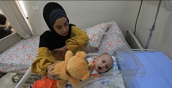 İsrail ablukası öldürüyor! Hastalar bile Gazze'den çıkamıyor