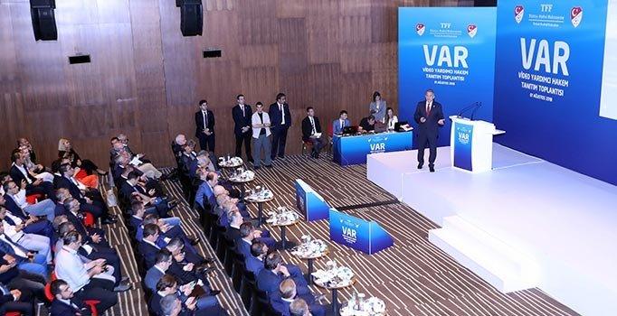 TFF'nin toplantısında ekrana gelen görüntü şaşırttı