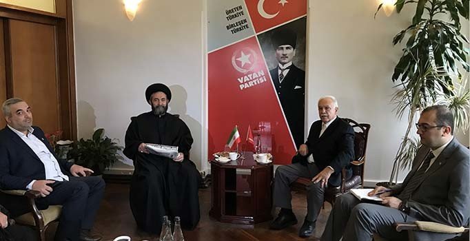 Hamaney'in temsilcisinden Doğu Perinçek'e ziyaret