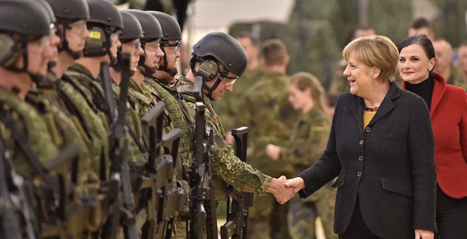 Almanya, Irak'taki asker sayısını azaltıyor