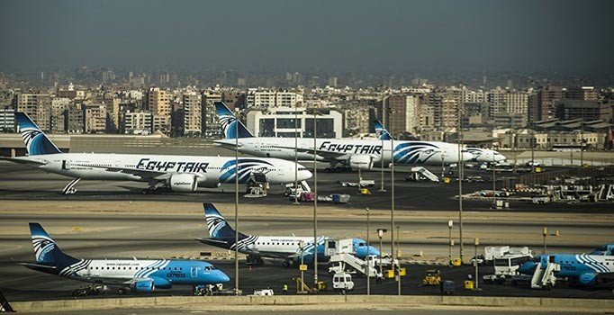 Mısır, Ürdün ve Bahreyn, Bağdat'a uçak seferlerini durdurdu