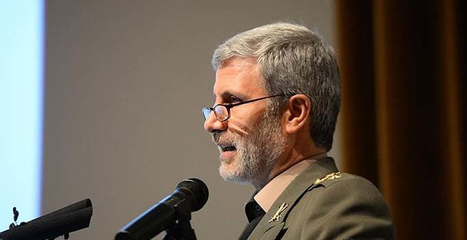 İran Savunma Bakanı Hatemi: Bundan sonraki adımlarımız ABD'nin tutumuna bağlı