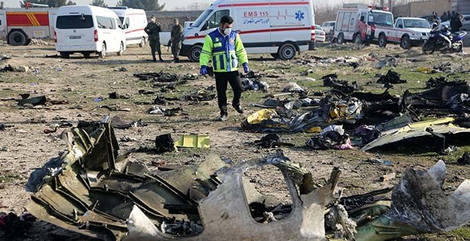 İranlı siyasetçi Ali Şekurirad: Halk ile devlet arasındaki mesafe çok açıldı