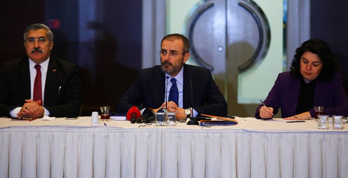 AK Parti sosyal medya etik kurallarını yayınlayacak