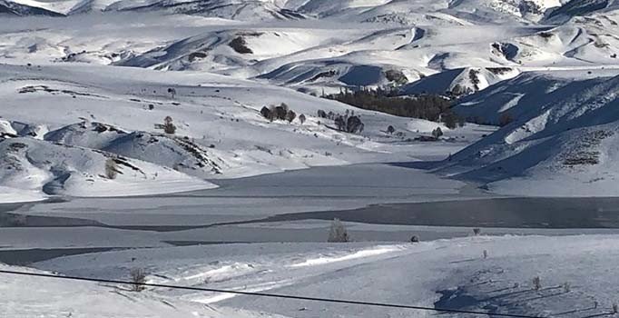 Kızılırmak da buz tuttu