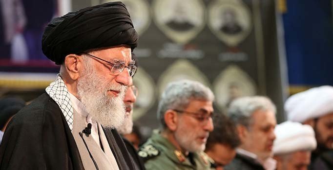 Son dakika! Hamaney'den vurulan uçak için soruşturma sözü