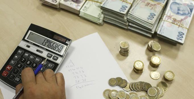 Türkiye'de vergi mükellefi sayısı 11 milyonu geçti