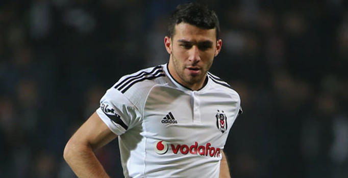 Espanyol'un radarına giren İsmail Köybaşı Beşiktaş'ta kalmak istiyor