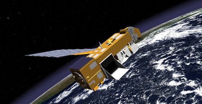 Rus 'katil uydu' uzayda parçalandı