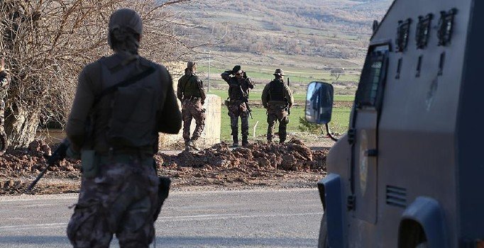 'Kapan' sonrası Hakkari'de gösteri ve yürüyüşler yasaklandı