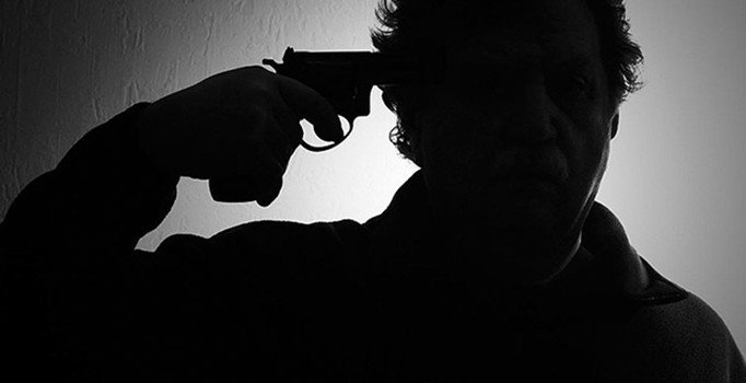 'Bir şey unuttum' diyerek kendini vurdu