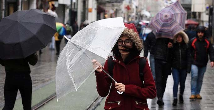 Meteoroloji uyardı! İstanbul’da yeni haftada hava yağışlı