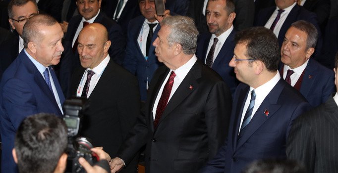 CHP'li başkanlardan kongrede Kanal İstanbul tepkisi