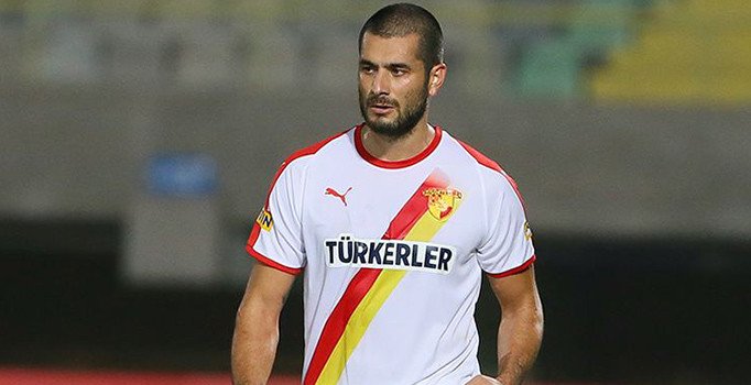 Göztepe, Eren Derdiyok ile sözleşmesini karşılıklı feshetti