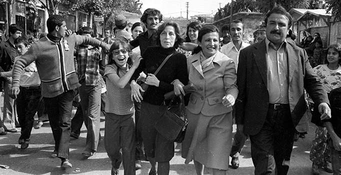 Önder Aksakal: Rahşan Ecevit'in en büyük arzusu eşi ile aynı kabirde yatabilmekti