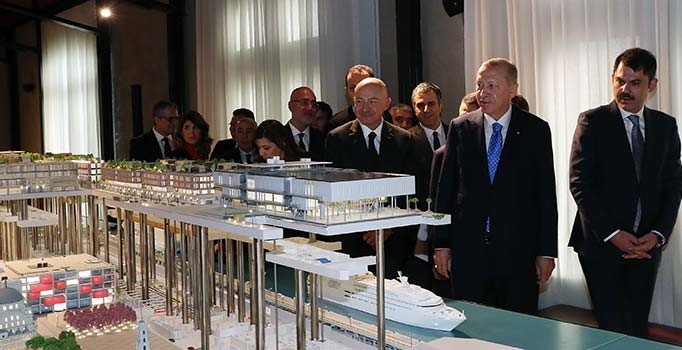 Erdoğan, Galataport Projesi'ni inceledi