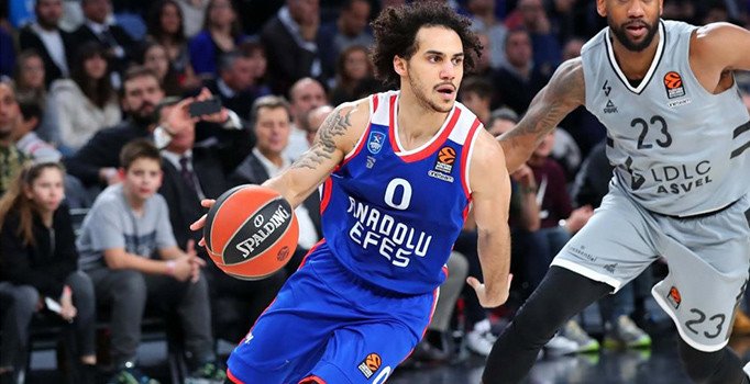 Euroleague’de haftanın MVP’si üst üste 3'üncü kez Shane Larkin