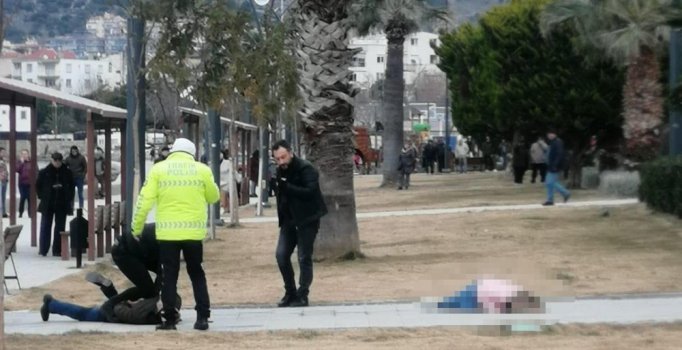 Parkta eşini vurdu, polis ve sağlık ekibi gelinceye kadar başında bekledi