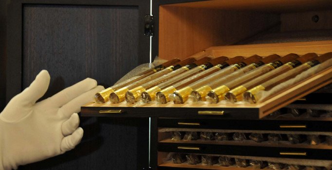 İstanbul Havalimanı'nda 2.5 milyon liraya puro