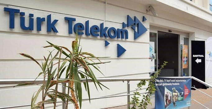 Türk Telekom, internet erişiminde yaşanan sıkıntının 'siber saldırı' olduğunu duyurdu