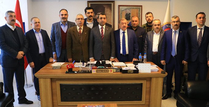 İncirlik'te Türk işçilerin yarısının çıkışı verildi