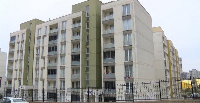 Başakşehir'de 6. kattan atlayan kapıcı hayatını kaybetti