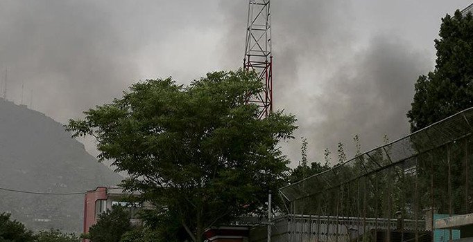 Pakistan, Afganistan'ın sınır vilayetine 200 roket attı