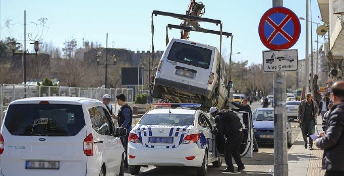 İçişleri'nden park yeri videosu: Hangi noktalarda aracınız çekilecek?
