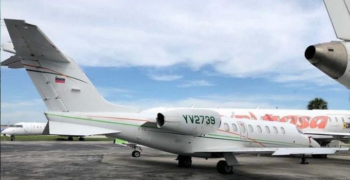 ABD Venezuela'ya ait 15 uçağı kara listeye aldı