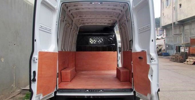 MİT, FETÖ üyelerinin seyir halindeki minibüslerde toplantı yaptıklarını tespit etti