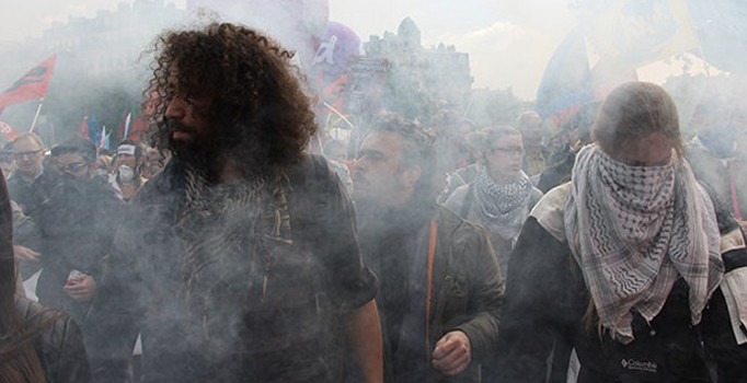 EURO 2016 grevlerin gölgesinde başlıyor