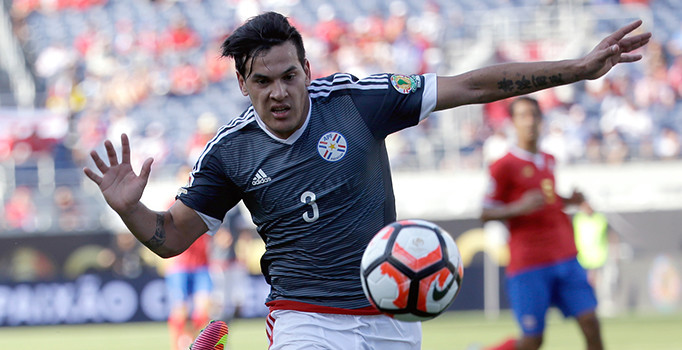 Beşiktaş'ta Gomez harekatı