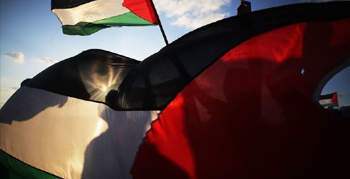 Filistin'den Arap Birliği'ne çağrı: Sözde barış planına karşı açık tavır alın