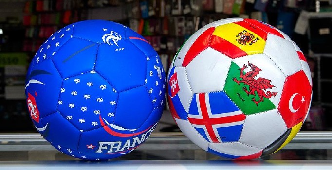 EURO 2016'da perde Romanya - Fransa maçıyla açılıyor